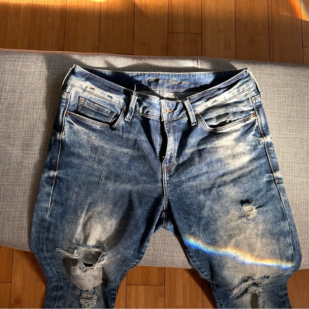 Women’s Mavi jeans Ada in ripped vintage size 27